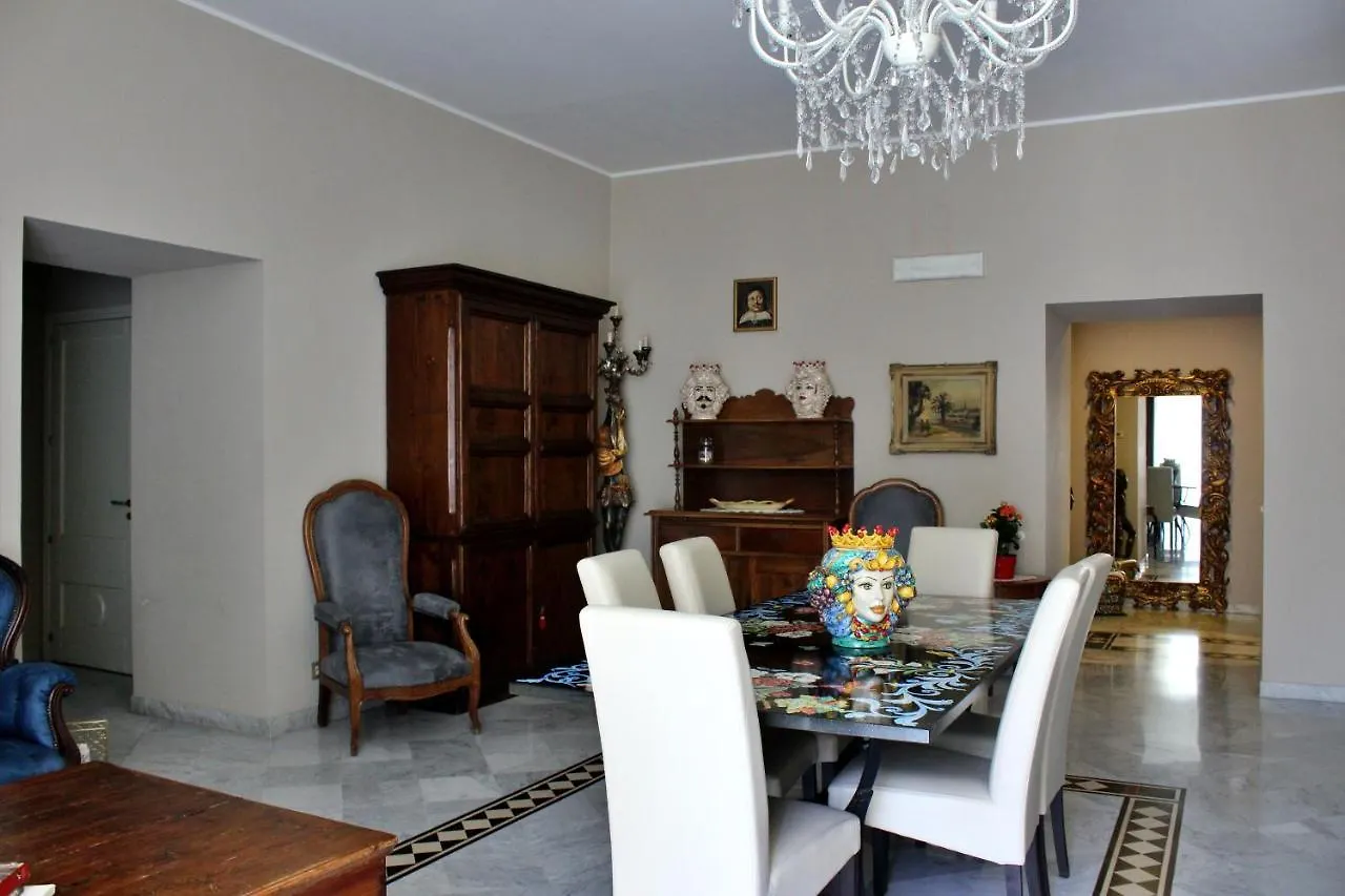 Bed and breakfast Barocco B&B CTA Italia